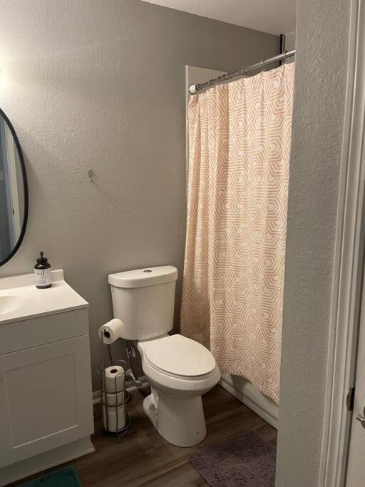 The Irene - 2 Bedroom Apt In Quilt Town, Usa Hamilton Luaran gambar
