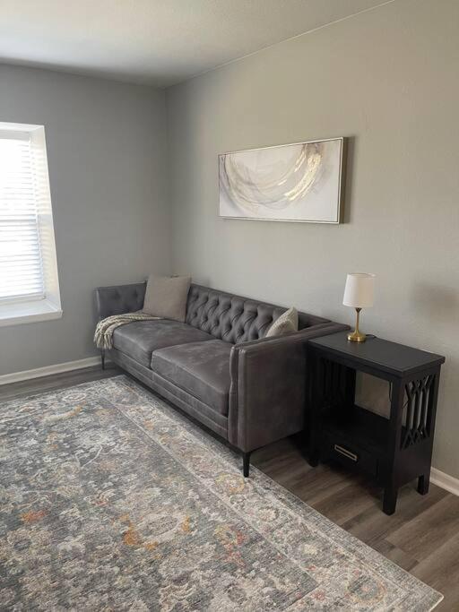 The Irene - 2 Bedroom Apt In Quilt Town, Usa Hamilton Luaran gambar