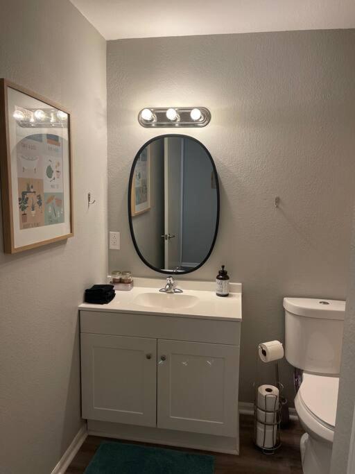The Irene - 2 Bedroom Apt In Quilt Town, Usa Hamilton Luaran gambar